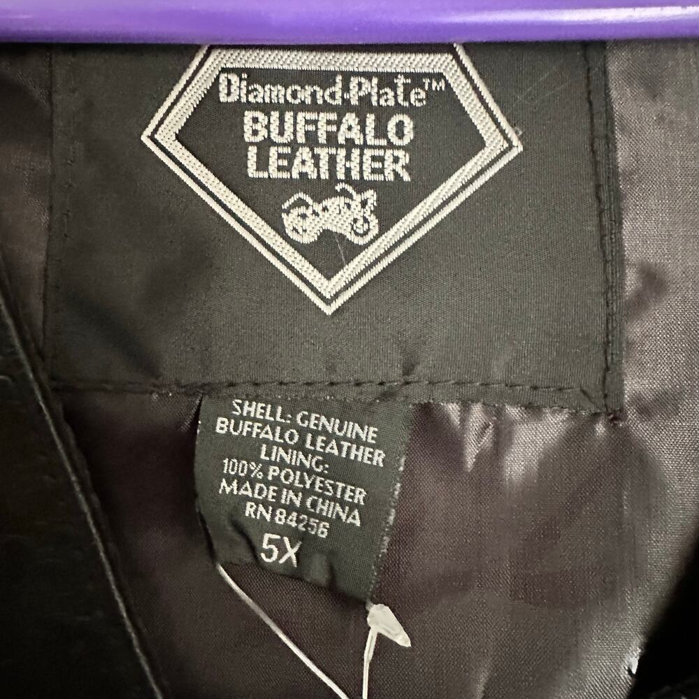 NWT Diamond Plate Buffalo Leather Vest Embroidered Roses Womens Size 5XL - Picture 5 of 7